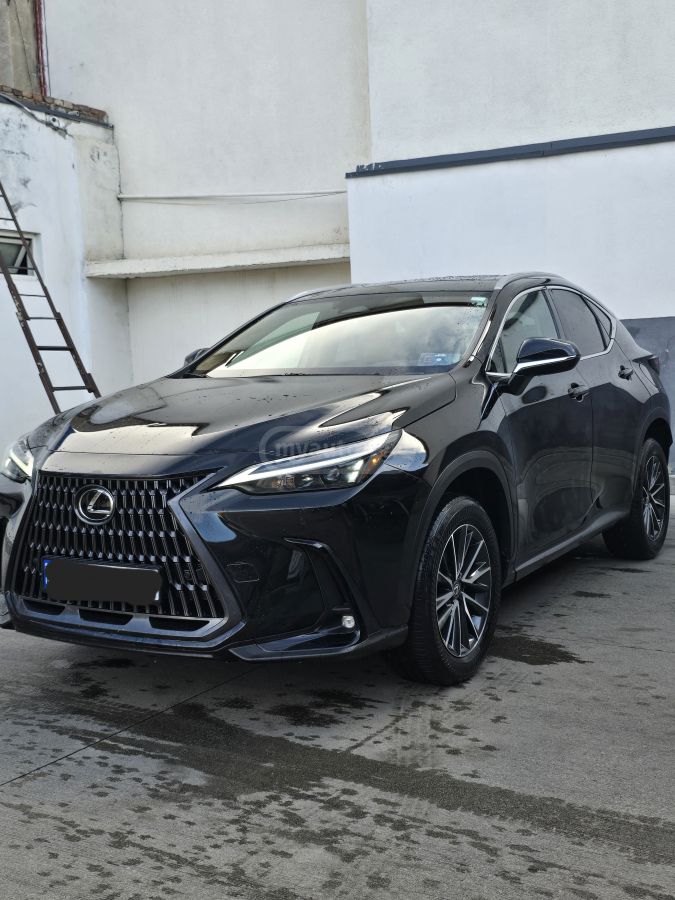 Lexus NX 350 2023 — photo 2