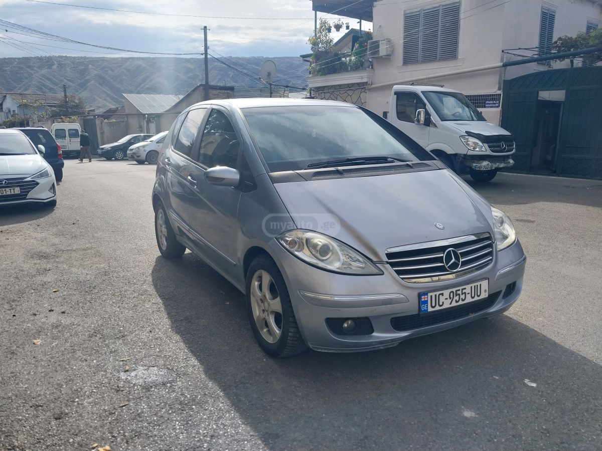 Mercedes-Benz A 150 2008 — photo 2