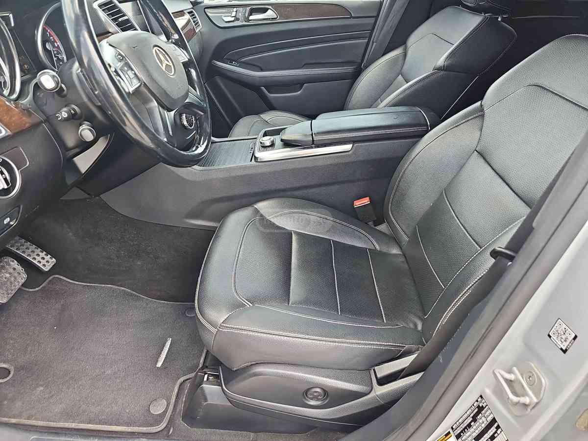 Mercedes-Benz ML 350 2015 — photo 2