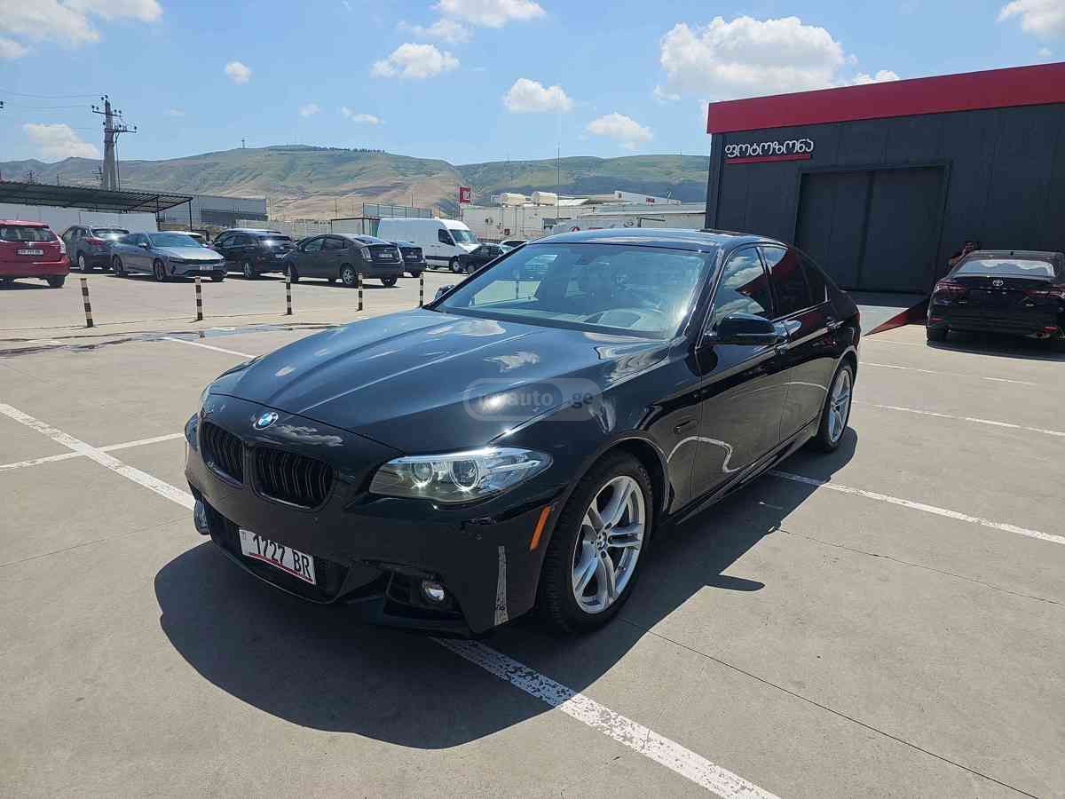 BMW 528