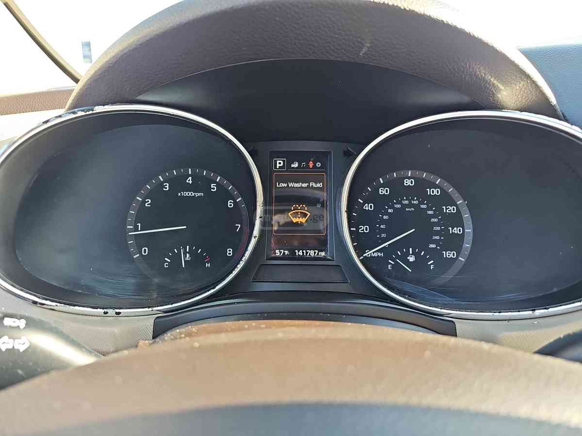 Hyundai Santa FE 2018 — photo 2