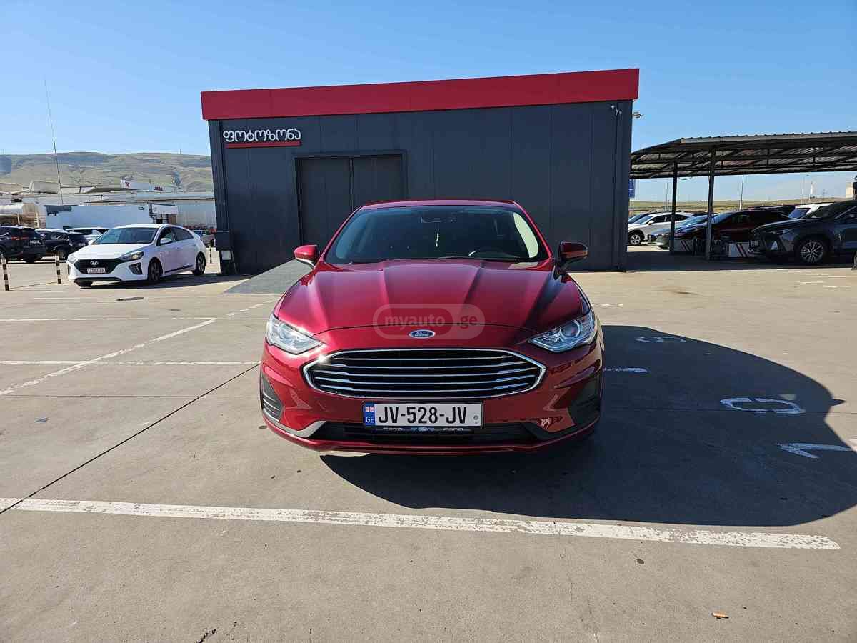 Ford Fusion 2019 — photo 2