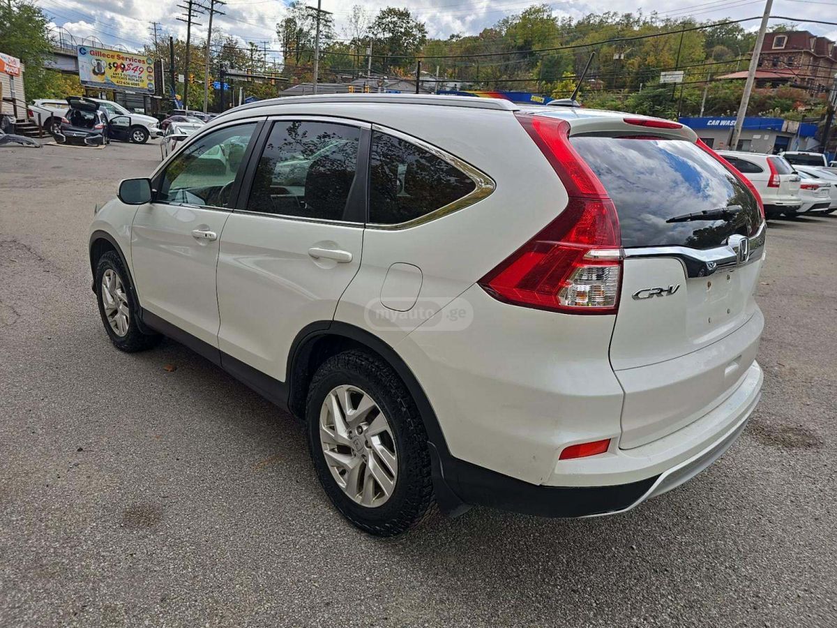 Honda CR-V 2015 — photo 2
