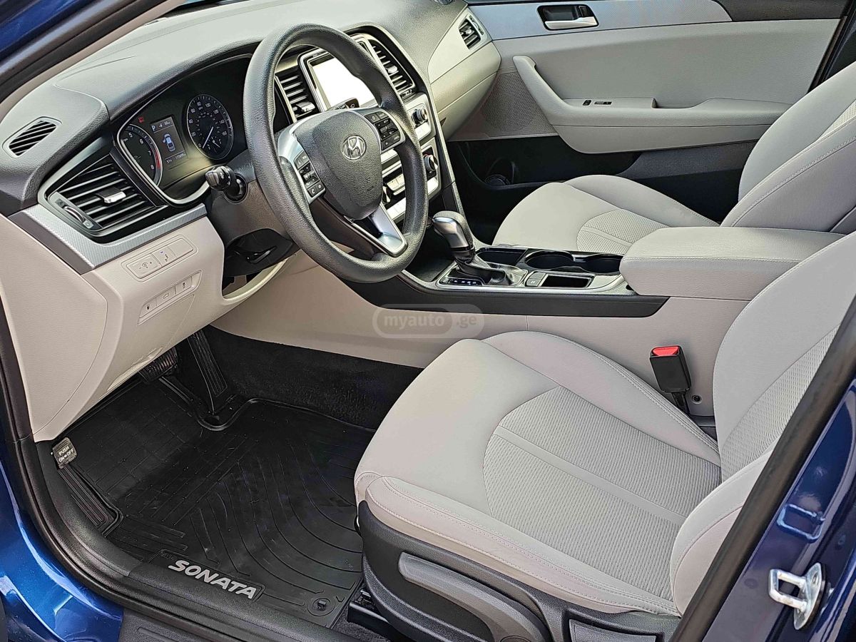 Hyundai Sonata 2019 — photo 2