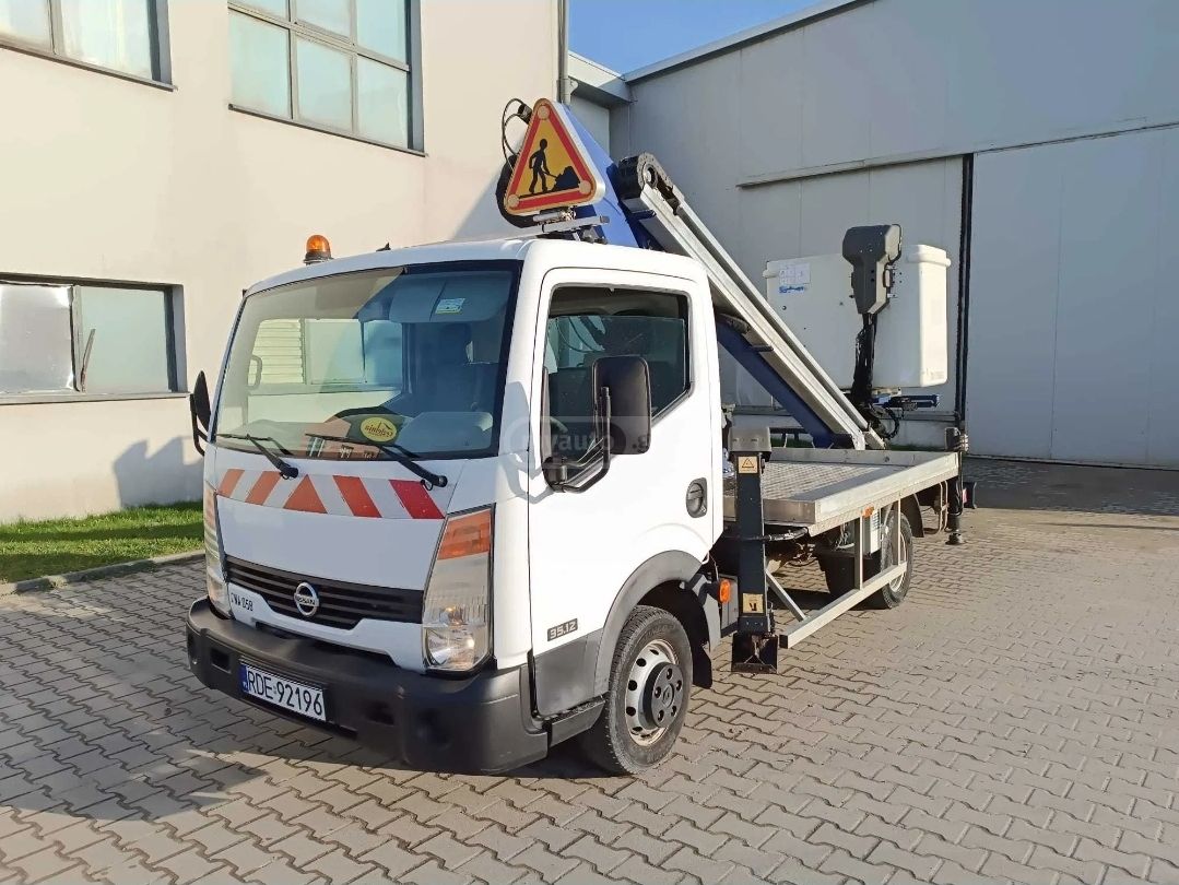 Nissan Cabstar