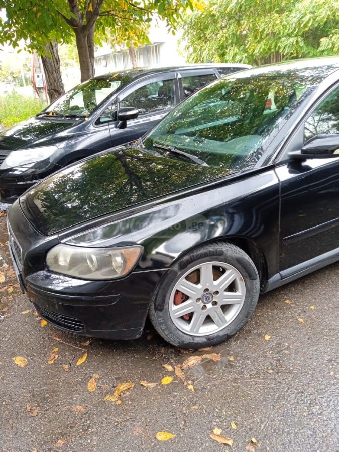 Volvo S 40 2007 — photo 2