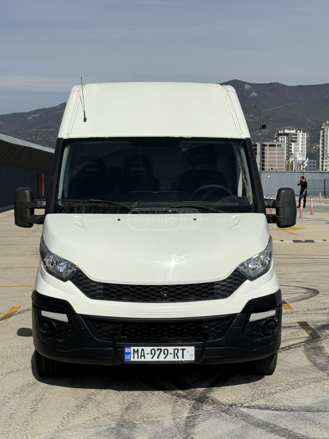Iveco Daily 35 2015 — photo 2