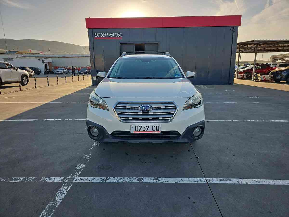Subaru Outback 2016 — photo 2