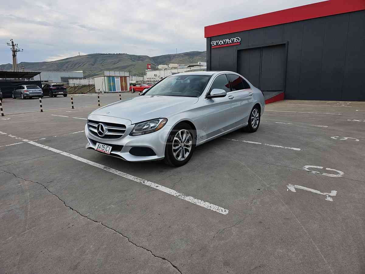 Mercedes-Benz C 300