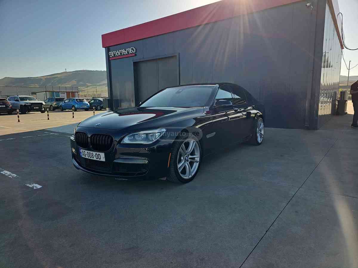 BMW 750
