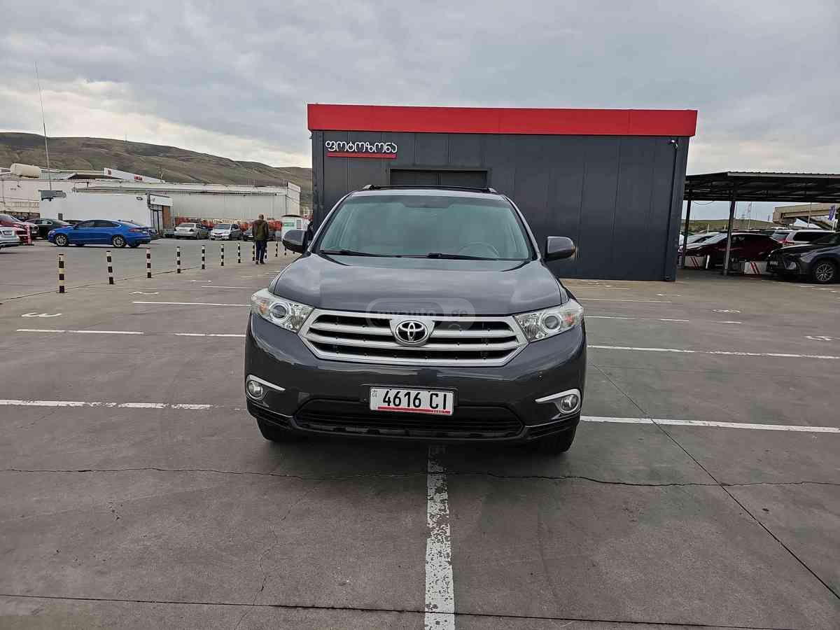 Toyota Highlander 2015 — photo 2
