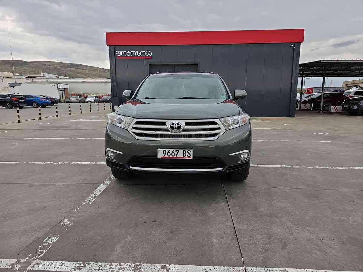 Toyota Highlander 2015 — photo 2