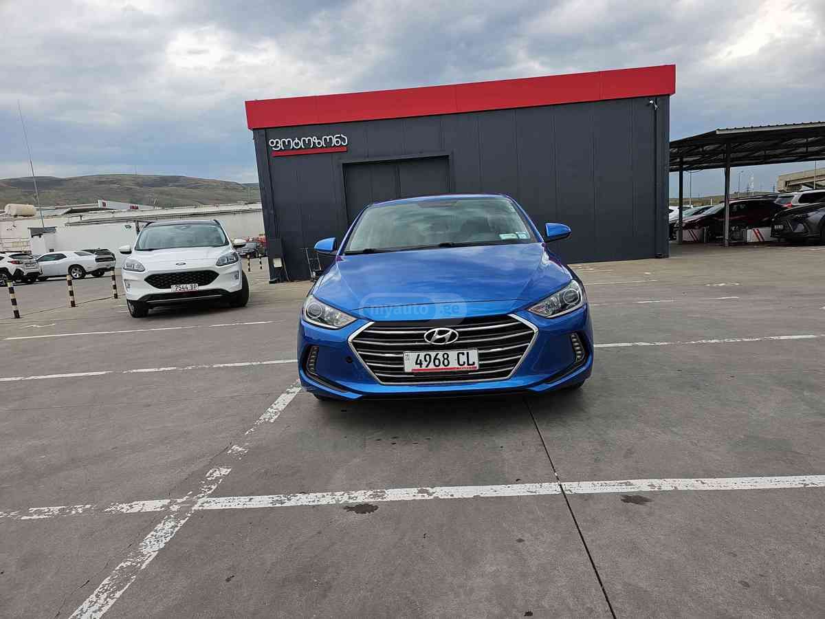 Hyundai Elantra 2017 — photo 2