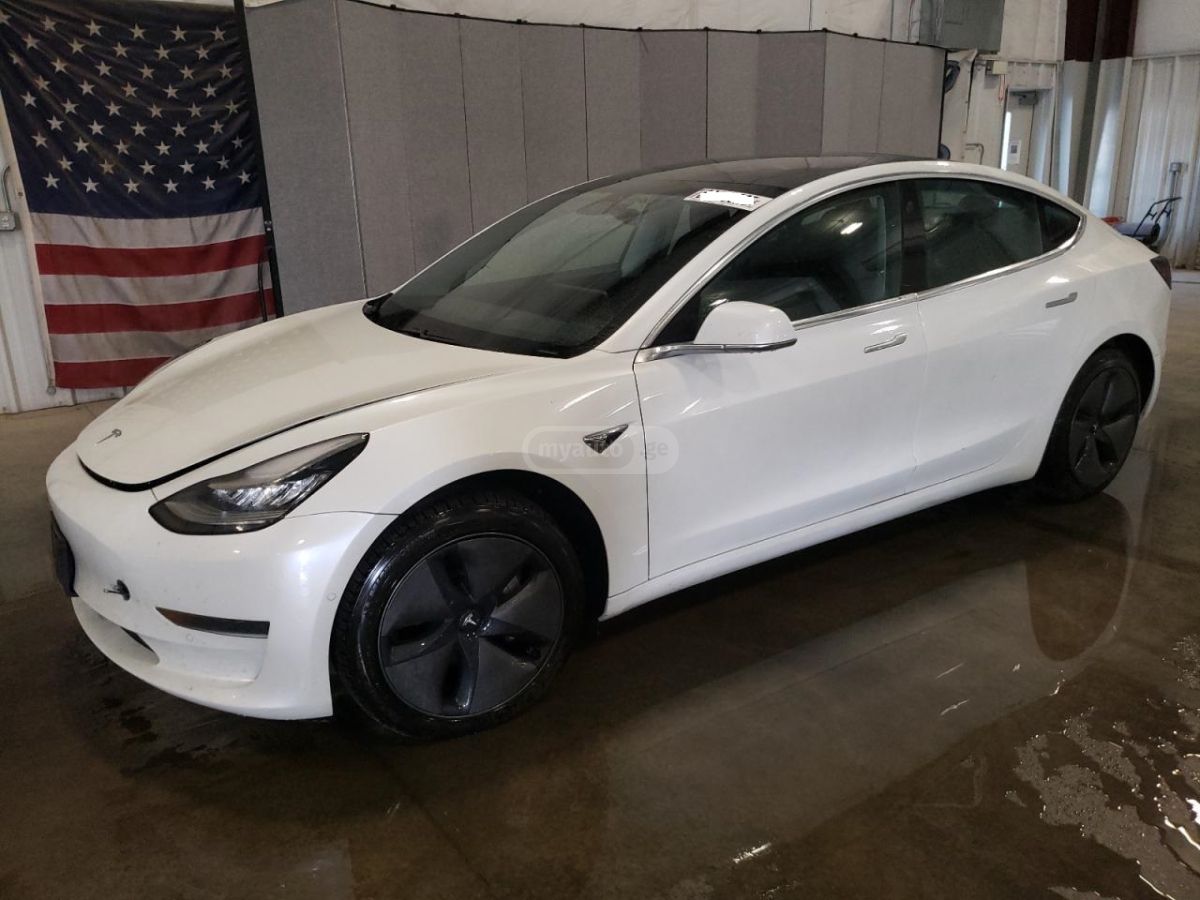 Tesla Model 3 2020 — photo 2