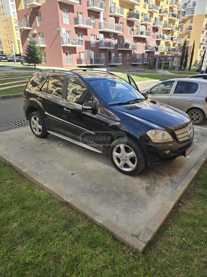 Mercedes-Benz ML 320 2007 — photo 2