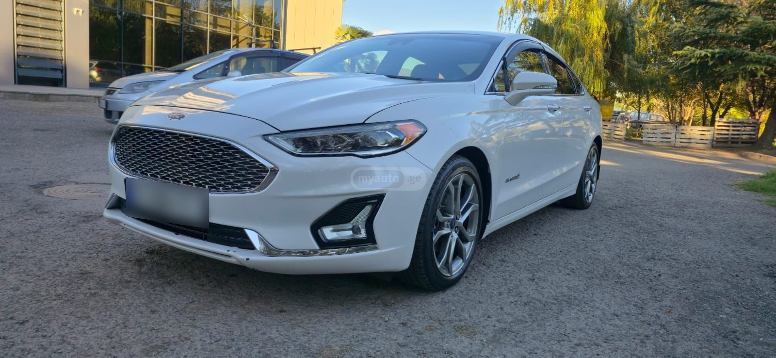 Ford Fusion 2018 — photo 2