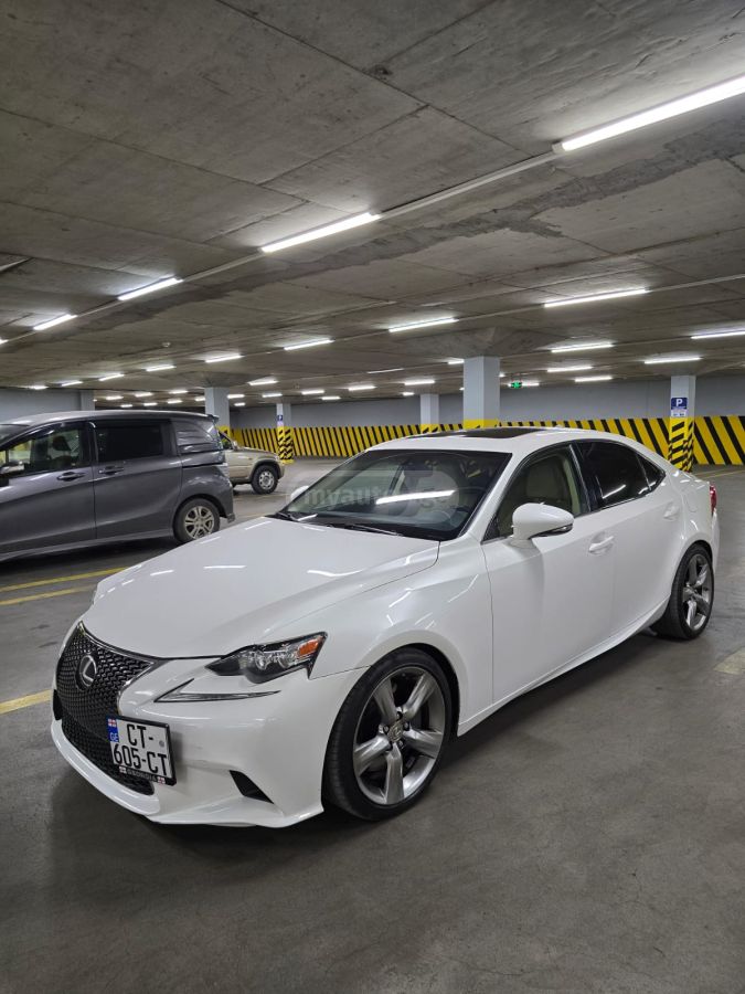Lexus IS 350 2015 — photo 2