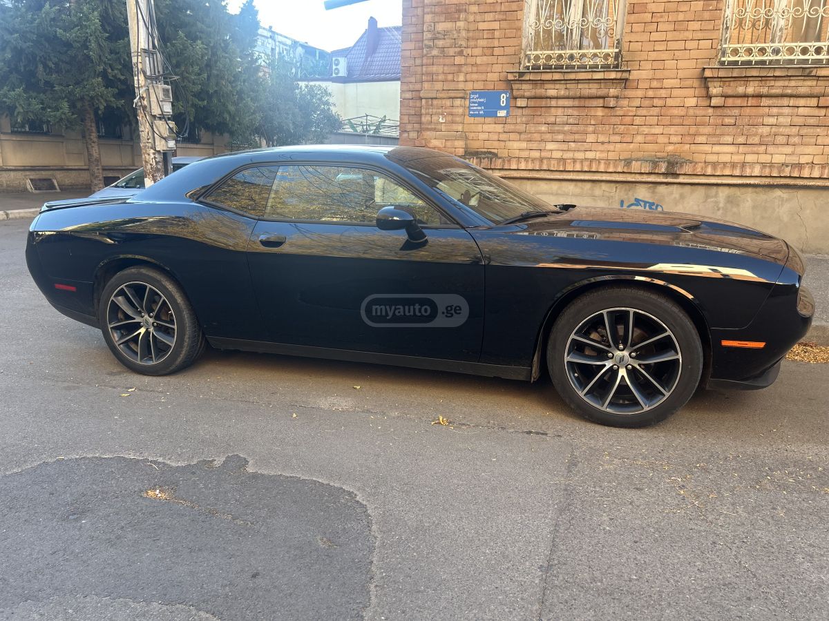 Dodge Challenger 2016 — photo 2