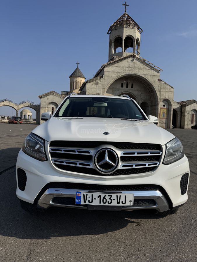 Mercedes-Benz GLS 450