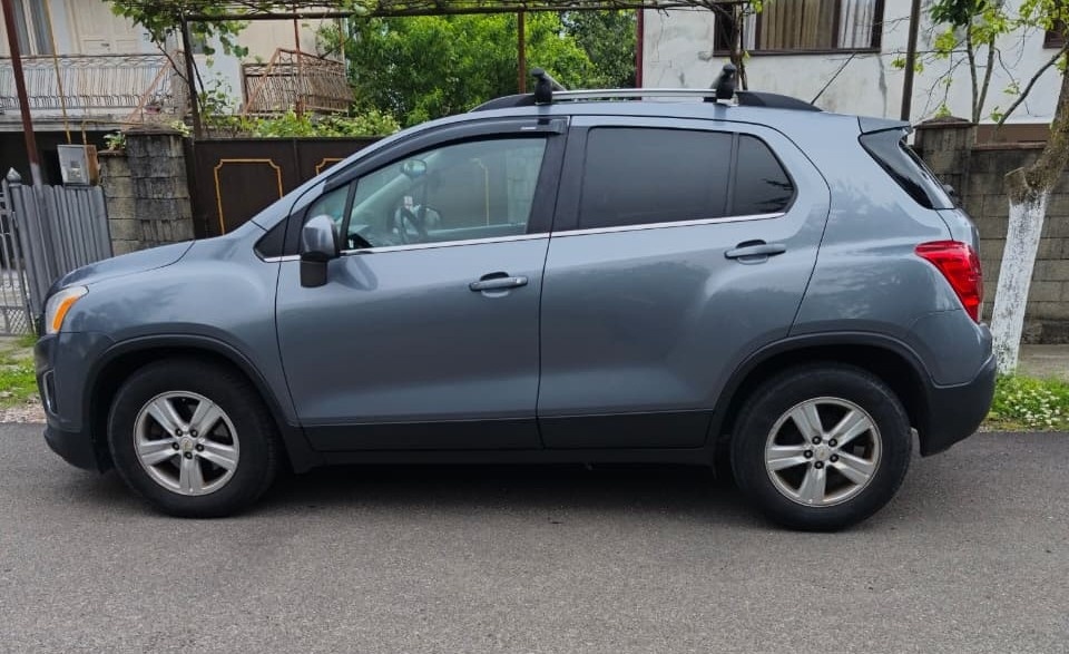 Chevrolet Trax 2015 — photo 2