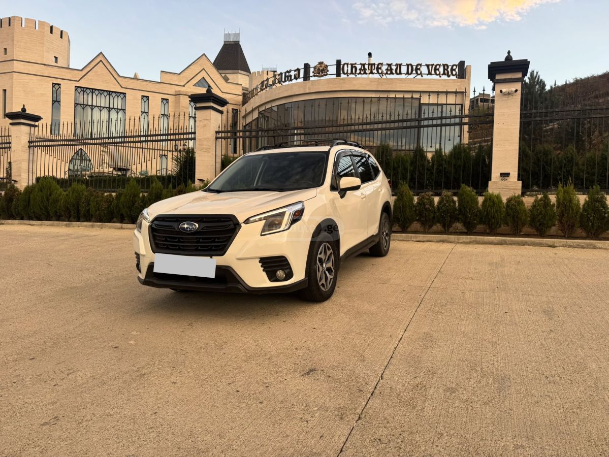 Subaru Forester 2022 — photo 2