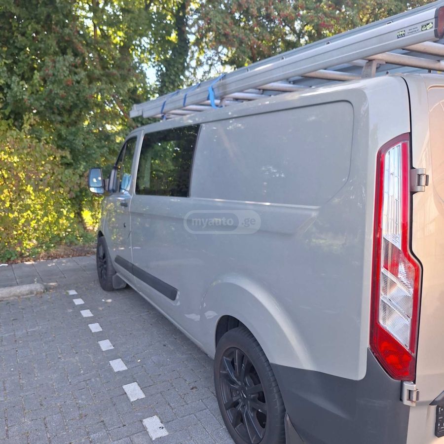 Ford Transit 2015 — photo 2
