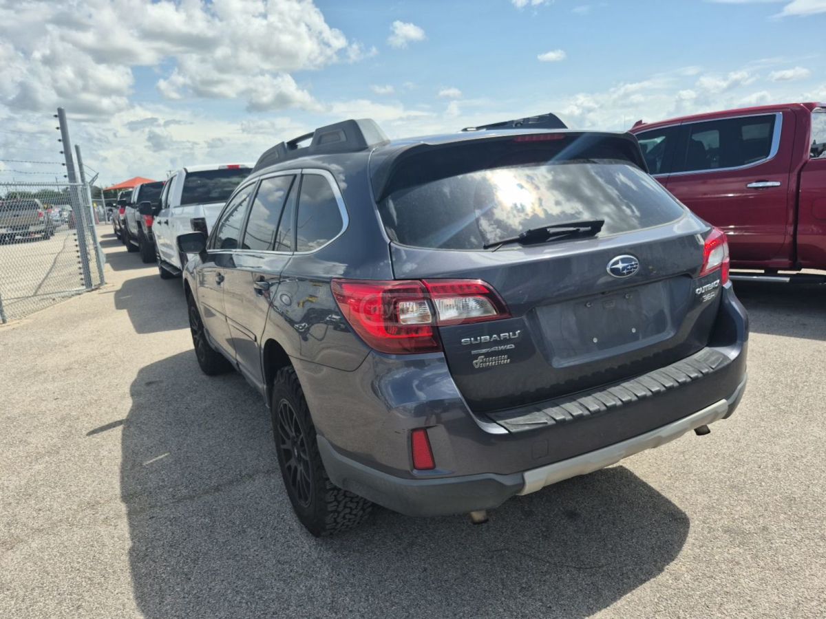 Subaru Outback 2015 — photo 2