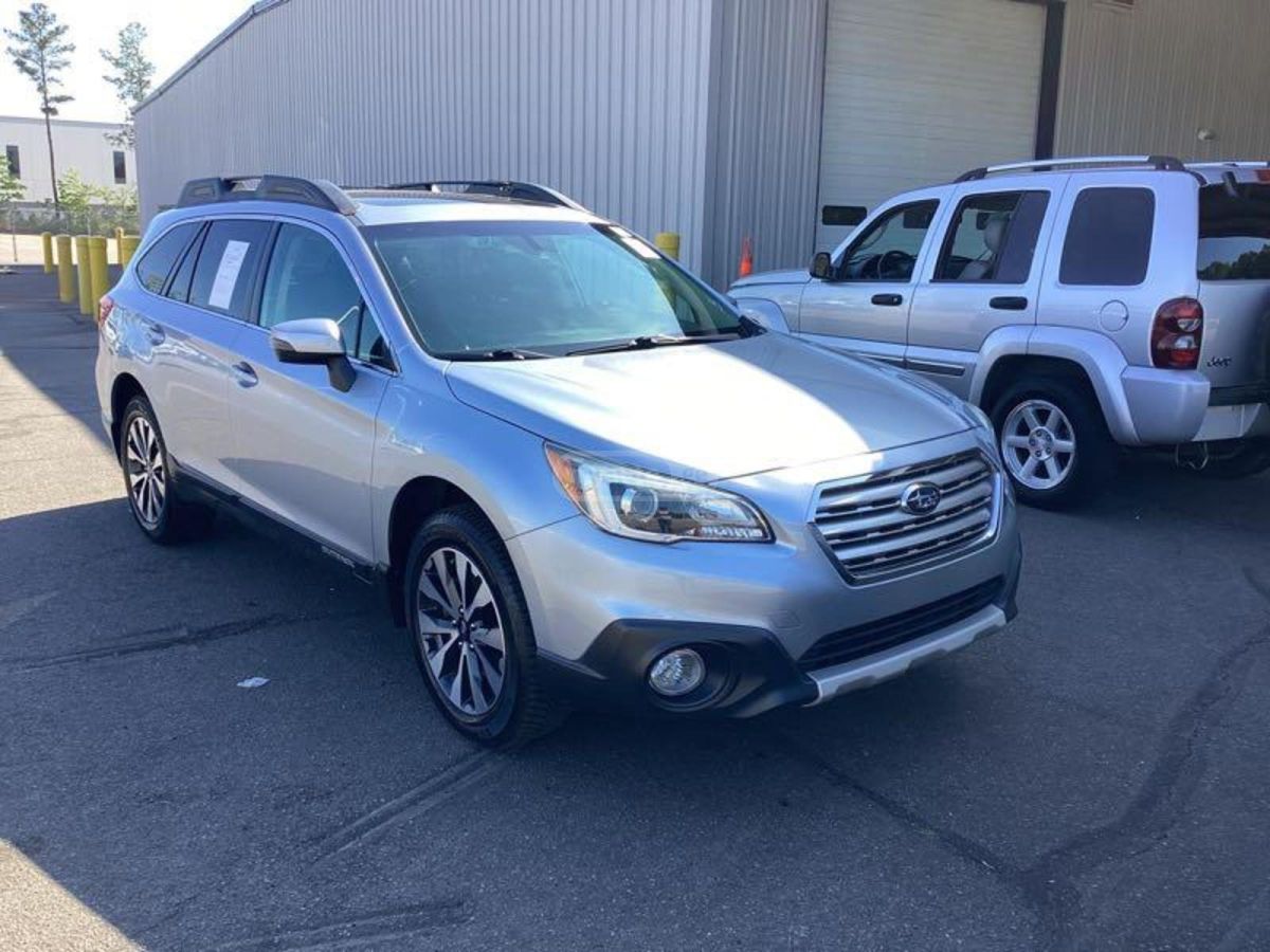 Subaru Outback 2017 — photo 2