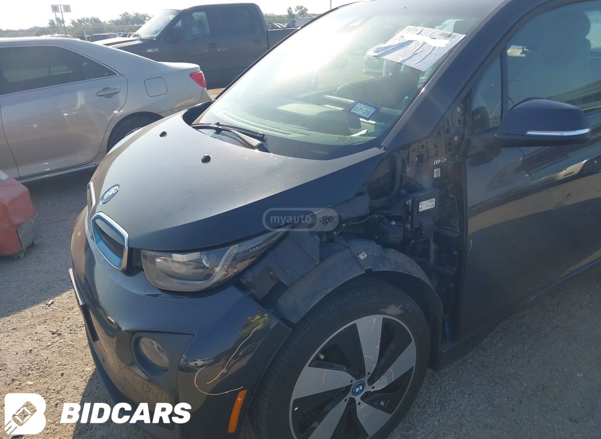 BMW i3 2014 — photo 2