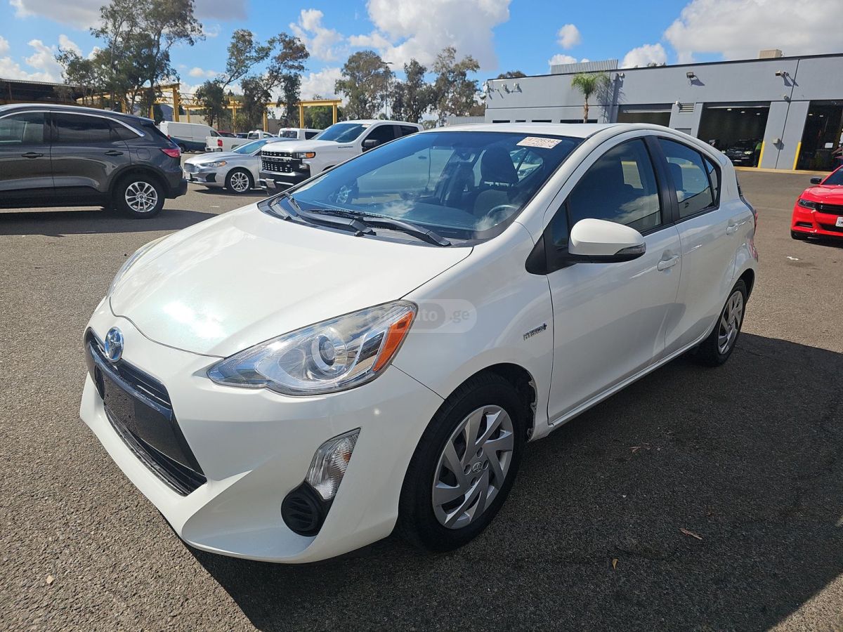 Toyota Prius C