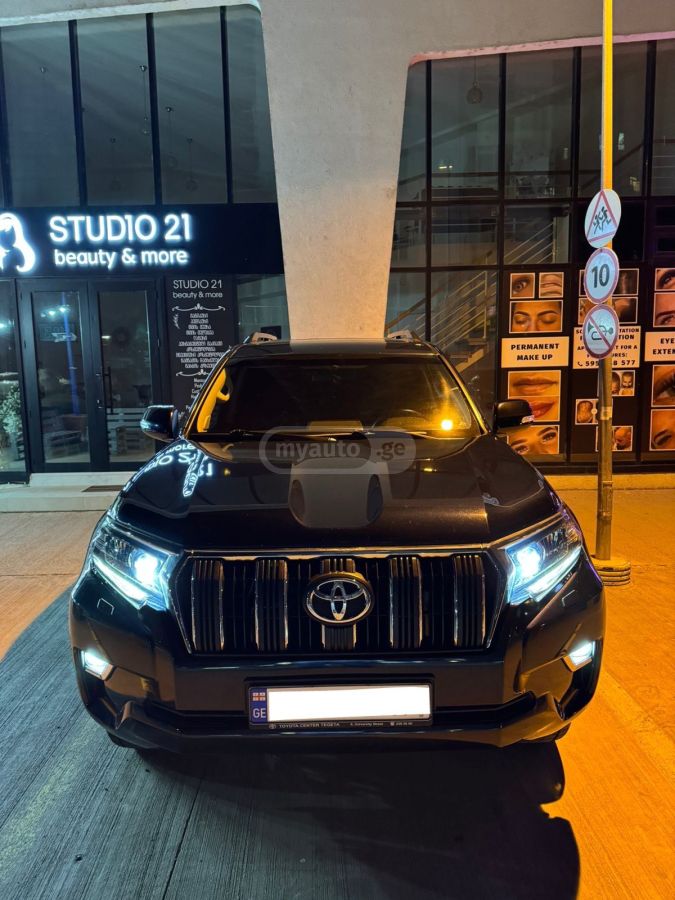 Toyota Land Cruiser Prado