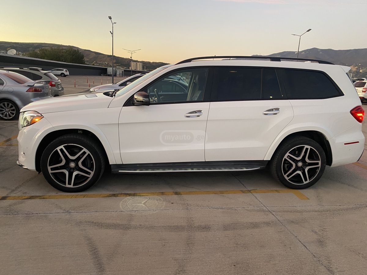 Mercedes-Benz GLS 550 2017 — photo 2
