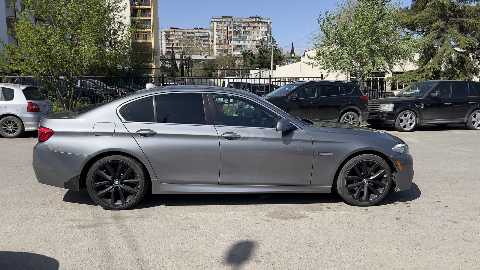 BMW 528 2011 — photo 2
