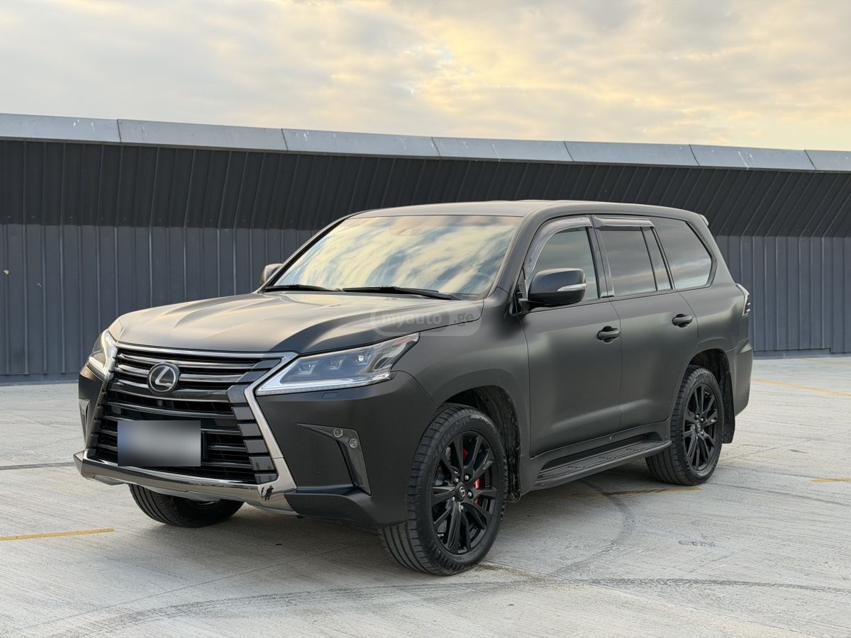 Lexus LX 450