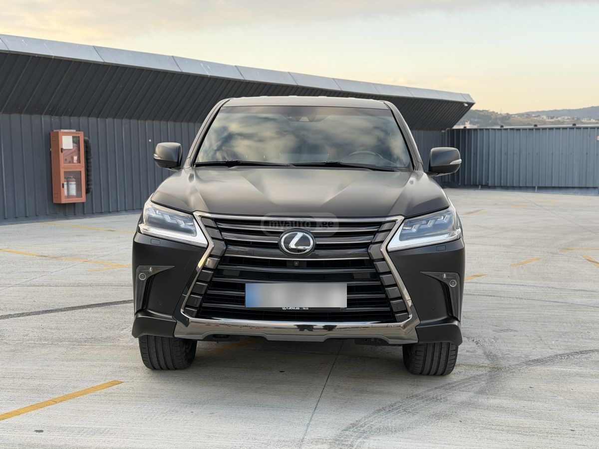 Lexus LX 450 2019 — photo 2