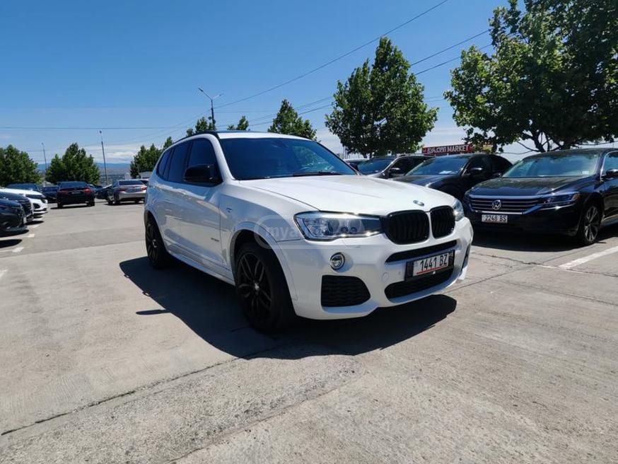 BMW X3 2016 — photo 2