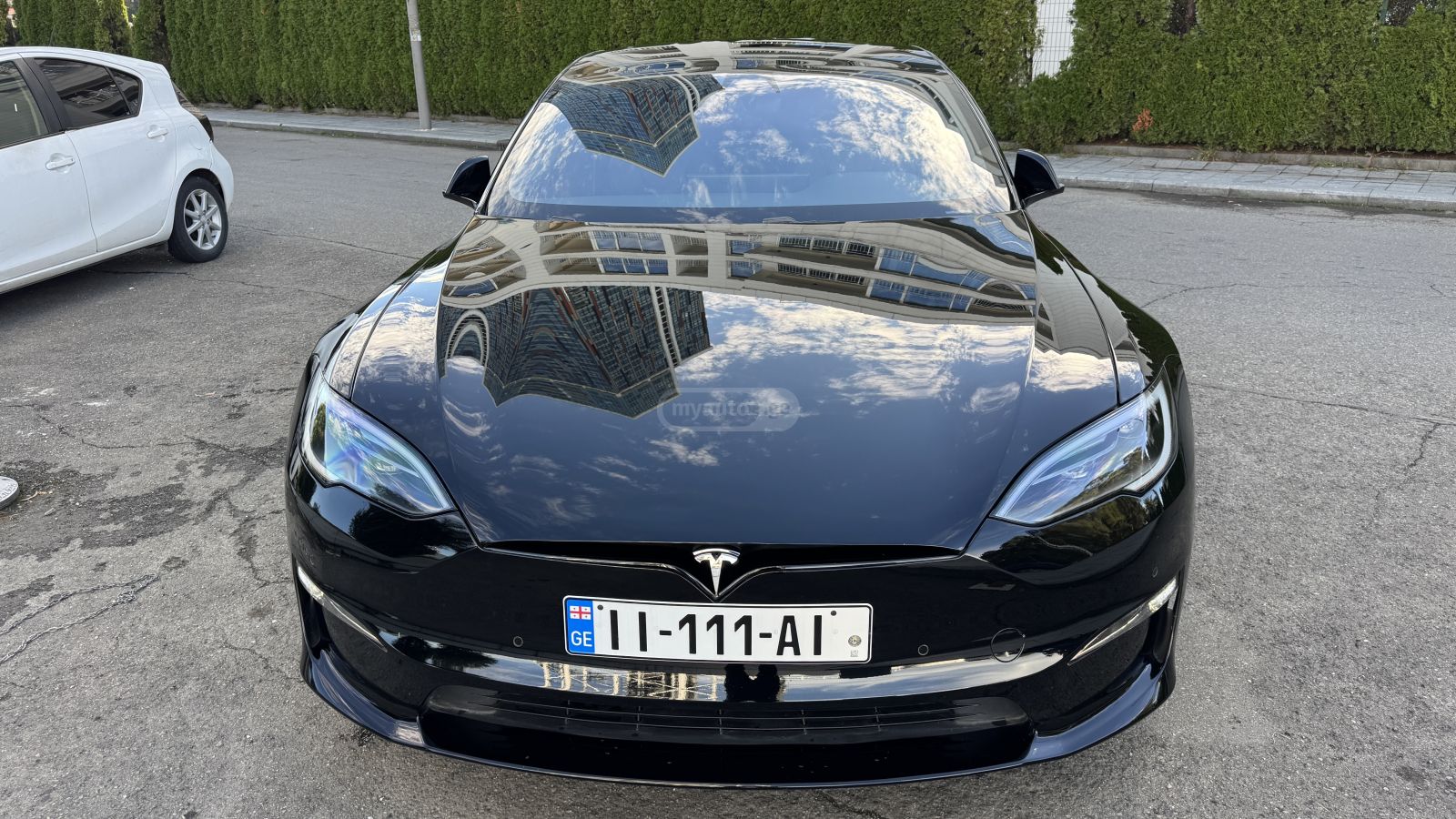 Tesla Model S 2023 — photo 2