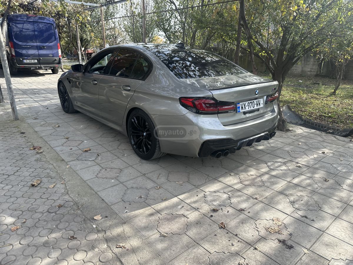 BMW M5 2019 — photo 2