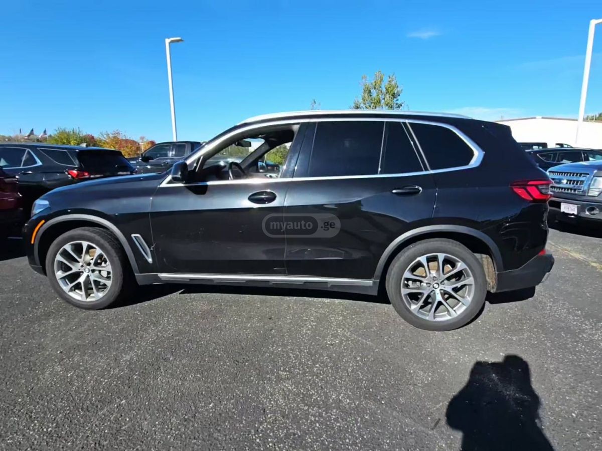 BMW X5 2020 — photo 2