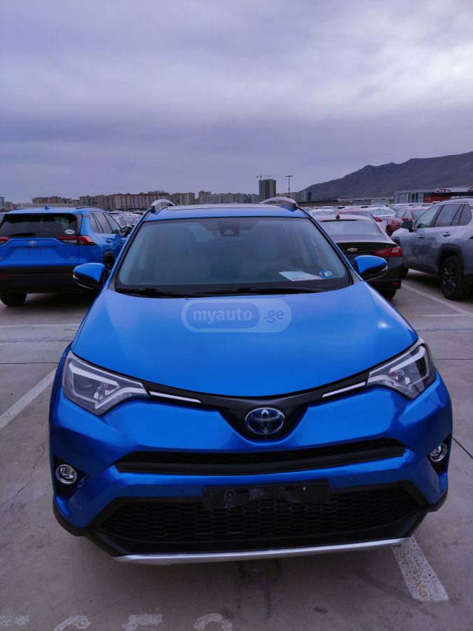 Toyota RAV4 2016 — photo 2