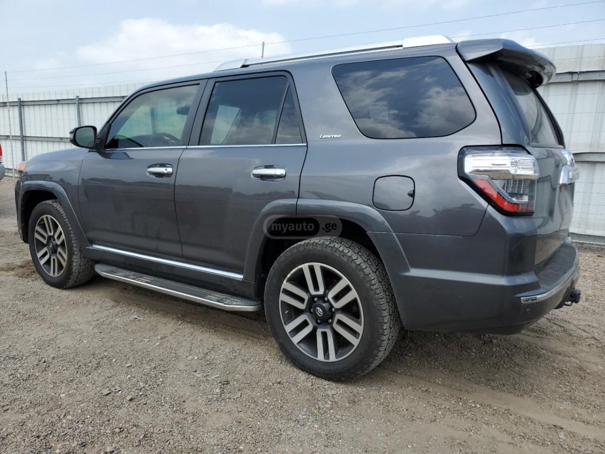 Toyota 4Runner 2020 — photo 2