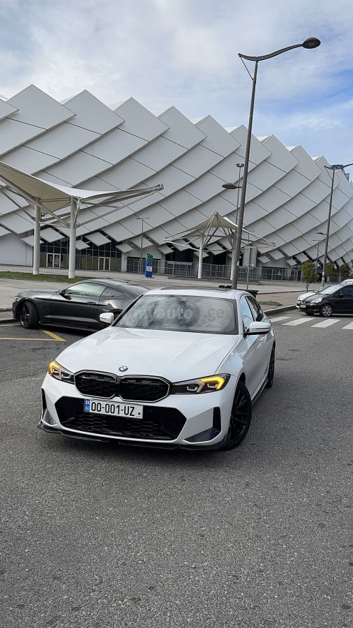 BMW 330