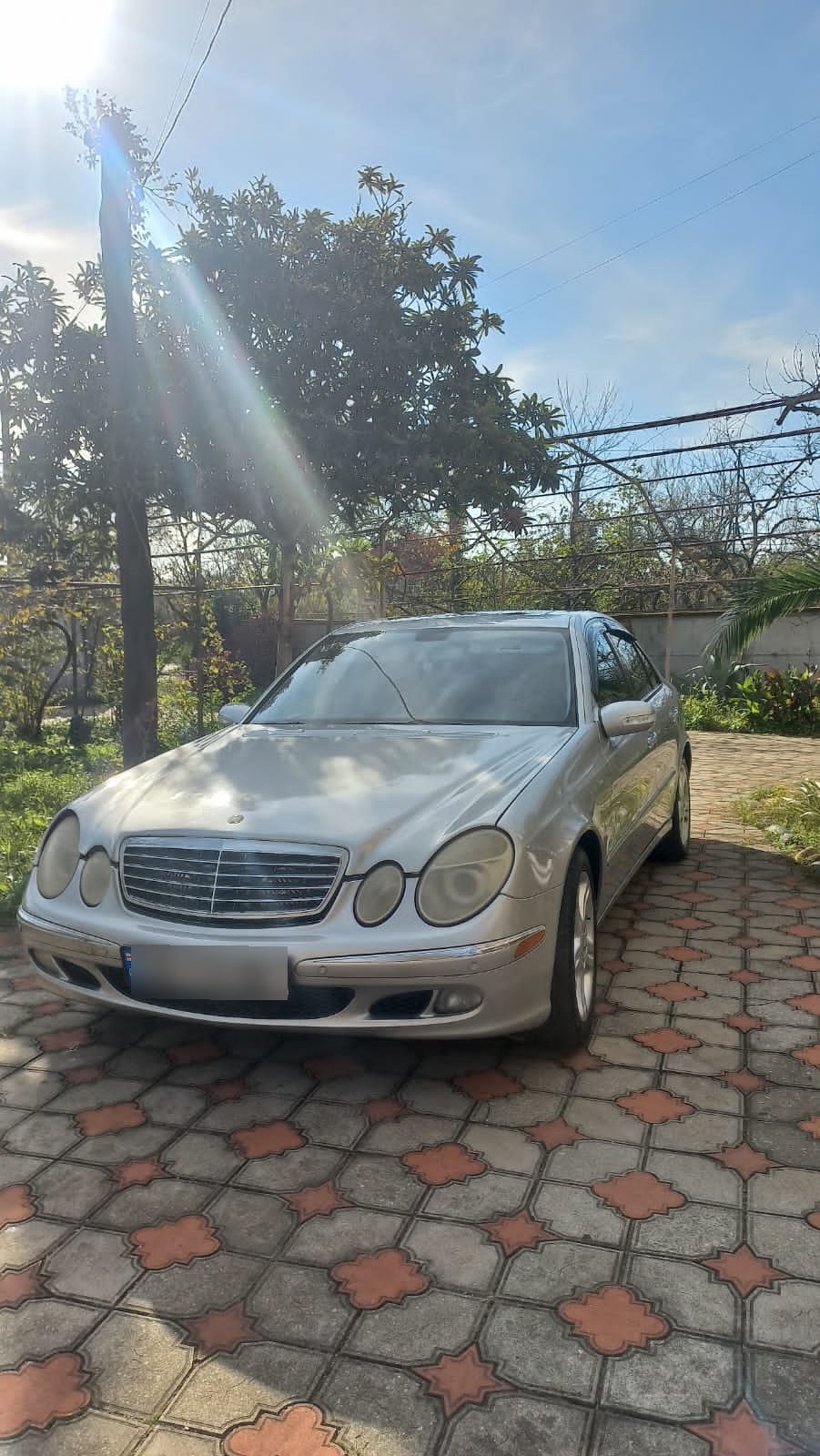 Mercedes-Benz E 500
