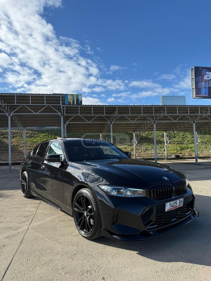 BMW 330 2021 — photo 2