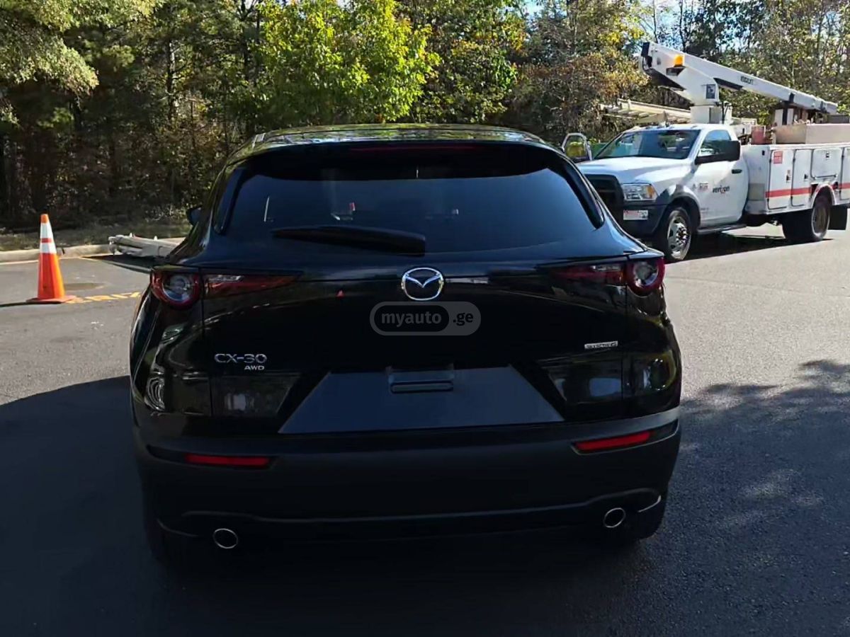 Mazda CX-30 2024 — photo 2