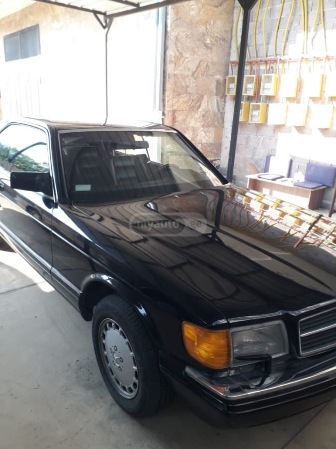 Mercedes-Benz 560 1990 — photo 2