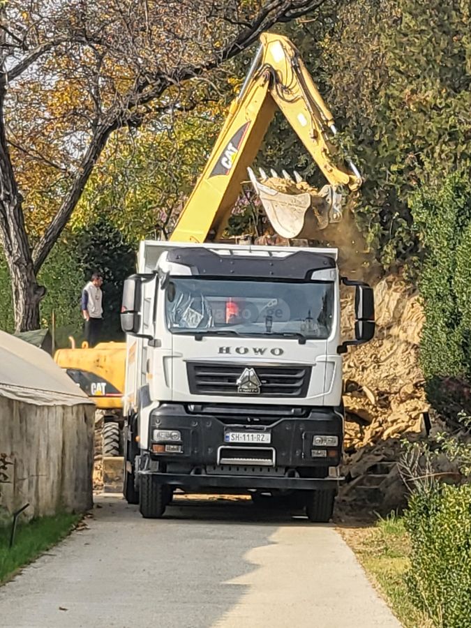 UAZ 371 2024 — photo 2