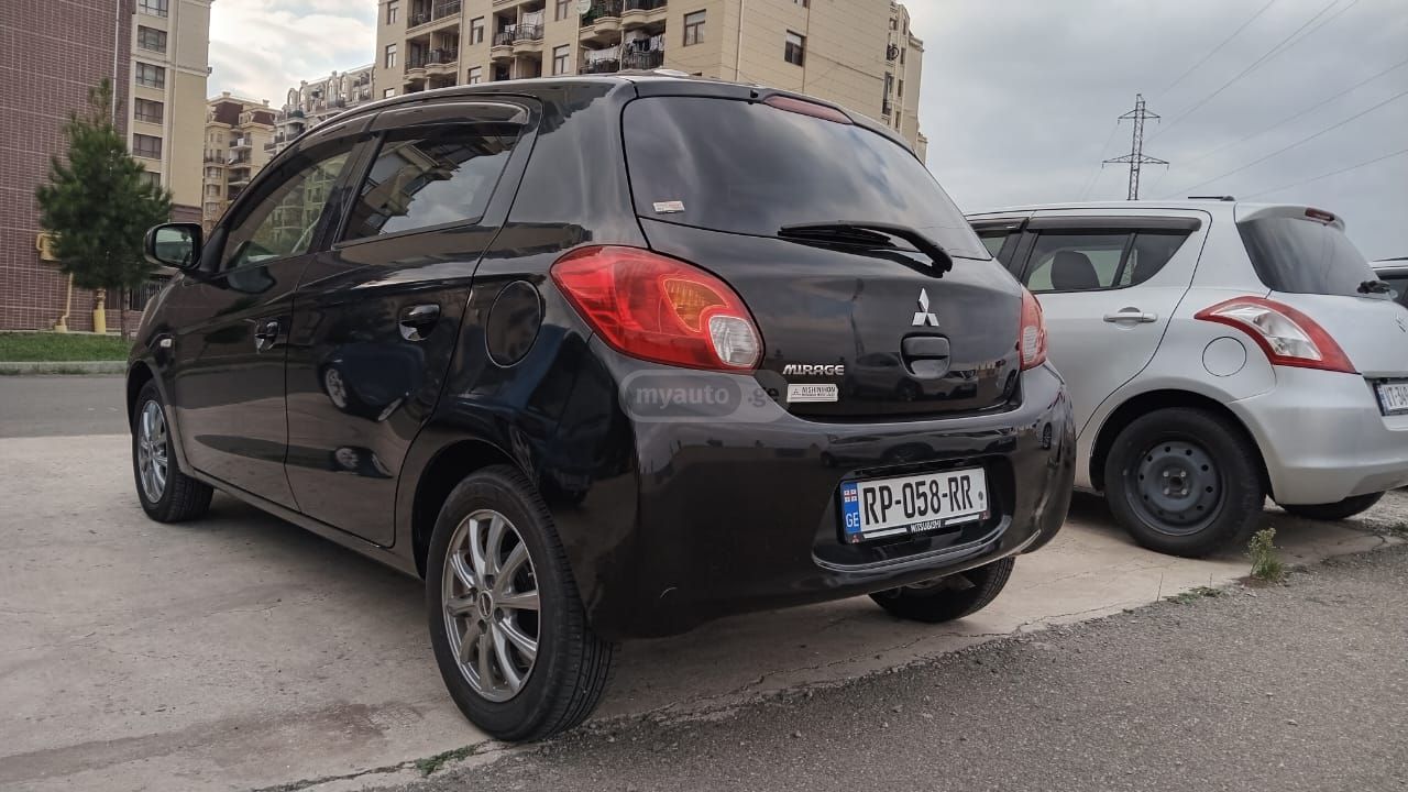 Mitsubishi Mirage 2016 — photo 2