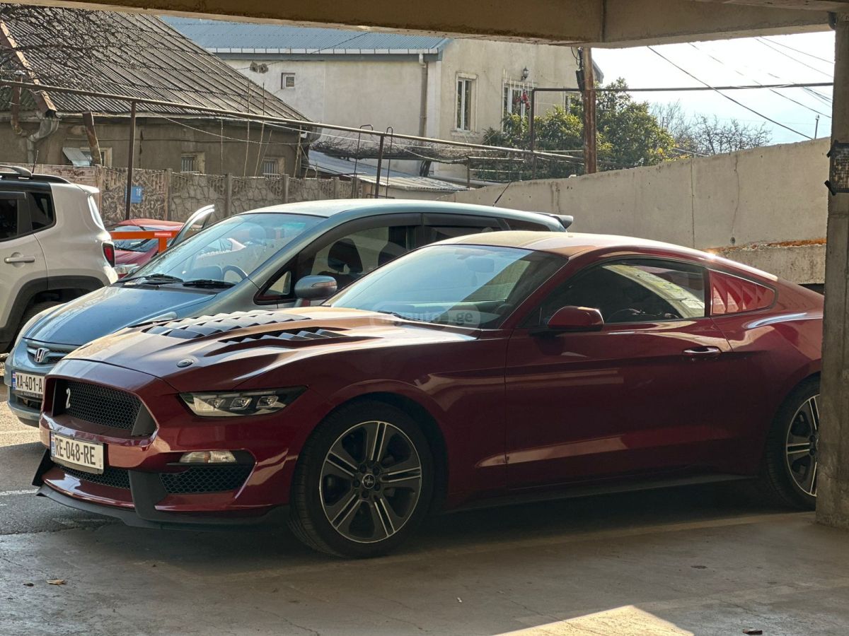 Ford Mustang 2016 — photo 2