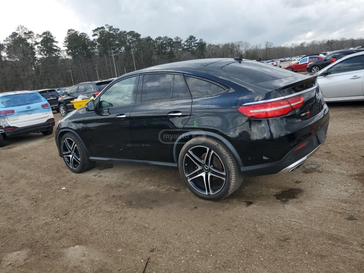 Mercedes-Benz GLE 43 AMG 2017 — photo 2
